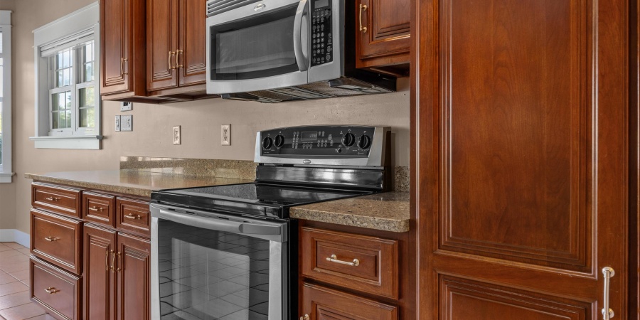 7478 W Raymond Run, Ellettsville, Indiana 47429-2208,MLS,202541137