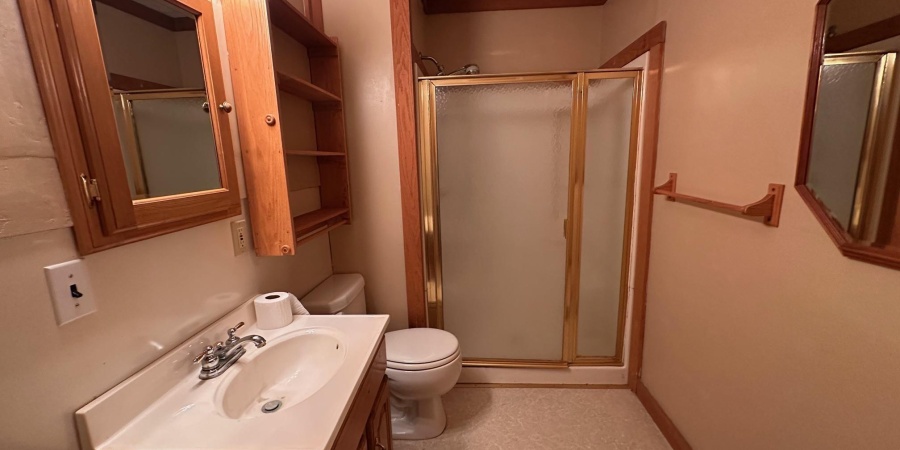 107 W Hancock Ave, Mitchell, Indiana 47446,MLS,202541140