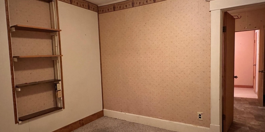 107 W Hancock Ave, Mitchell, Indiana 47446,MLS,202541140