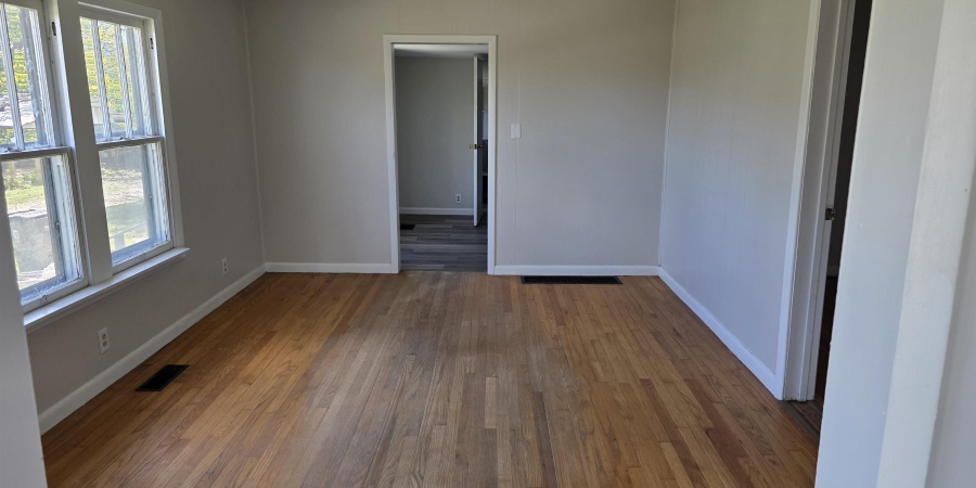 921 W Gourley Pike, Bloomington, Indiana 47404-2130,MLS,202541260