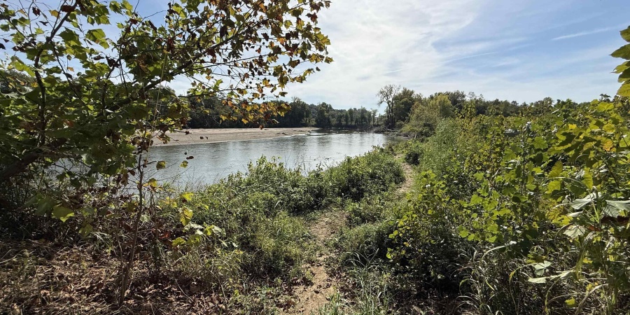 3 E 100 Road, Worthington, Indiana 47471,MLS,202541290