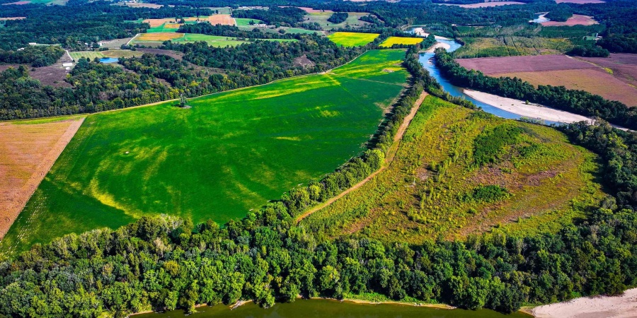 3 E 100 Road, Worthington, Indiana 47471,MLS,202541290