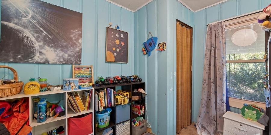 2409 S Rogers Street, Bloomington, Indiana 47403,MLS,202541267