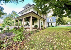 330 Hawthorne Drive, Bedford, Indiana 47421,MLS,202541322