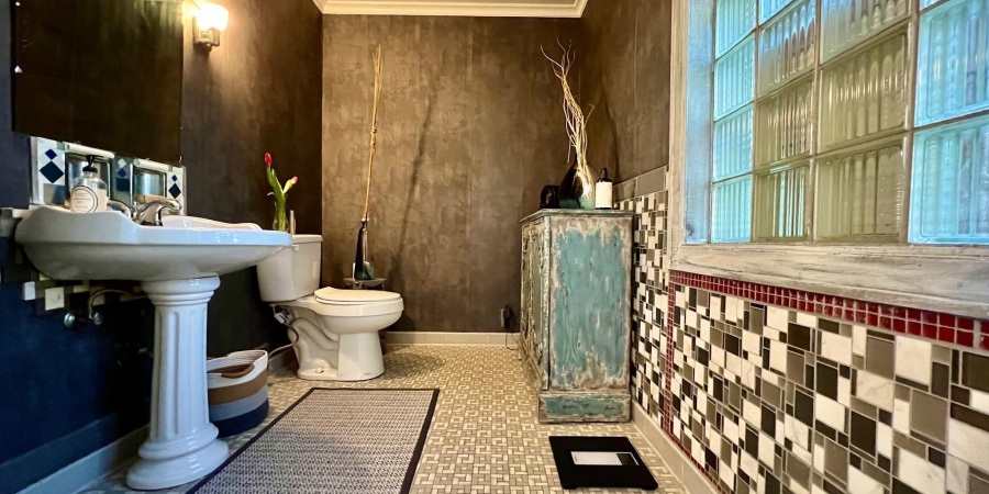 330 Hawthorne Drive, Bedford, Indiana 47421,MLS,202541322