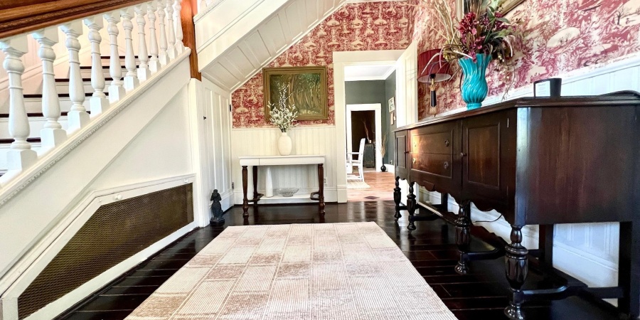 330 Hawthorne Drive, Bedford, Indiana 47421,MLS,202541322