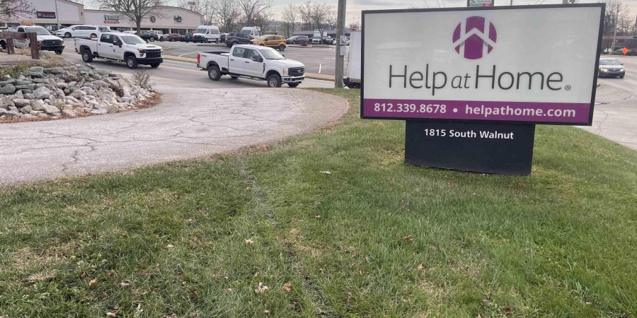 1815 S Walnut Street, Bloomington, Indiana 47401,MLS,202446367