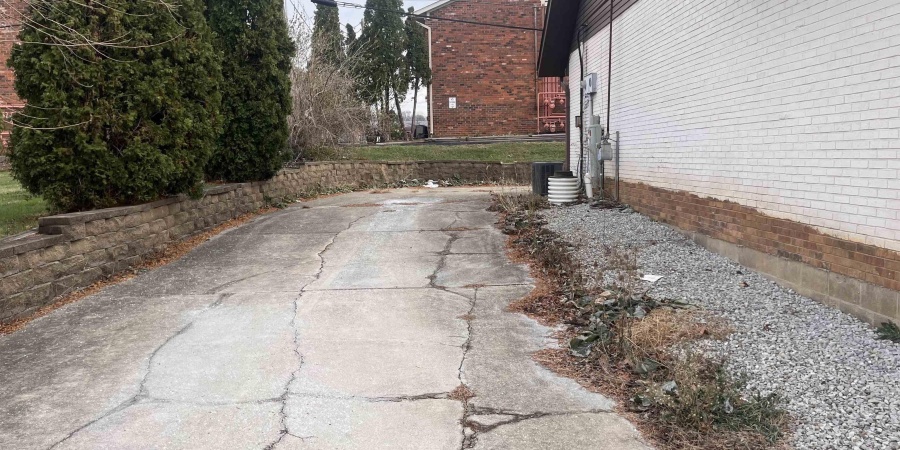 1815 S Walnut Street, Bloomington, Indiana 47401,MLS,202446367