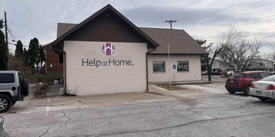 1815 S Walnut Street, Bloomington, Indiana 47401,MLS,202446367