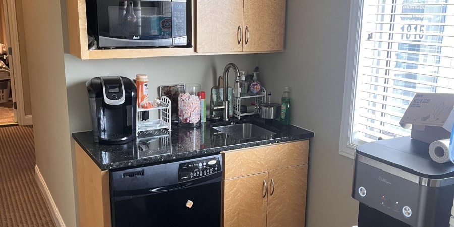 1815 S Walnut Street, Bloomington, Indiana 47401,MLS,202446367