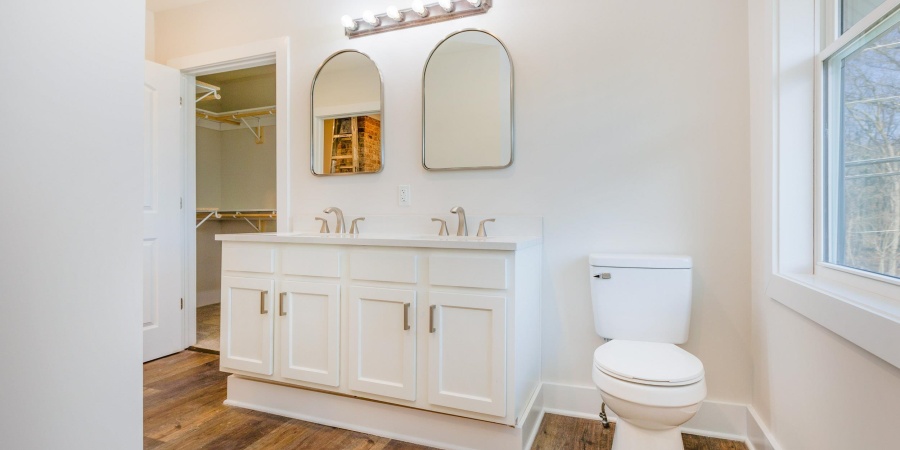 214 16th Street, Bedford, Indiana 47421,MLS,202541504