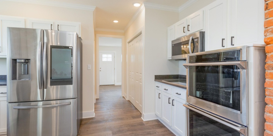 214 16th Street, Bedford, Indiana 47421,MLS,202541504