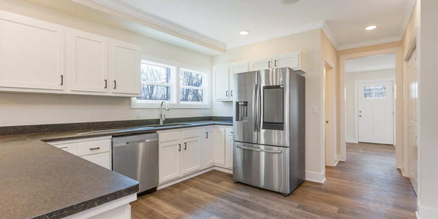 214 16th Street, Bedford, Indiana 47421,MLS,202541504