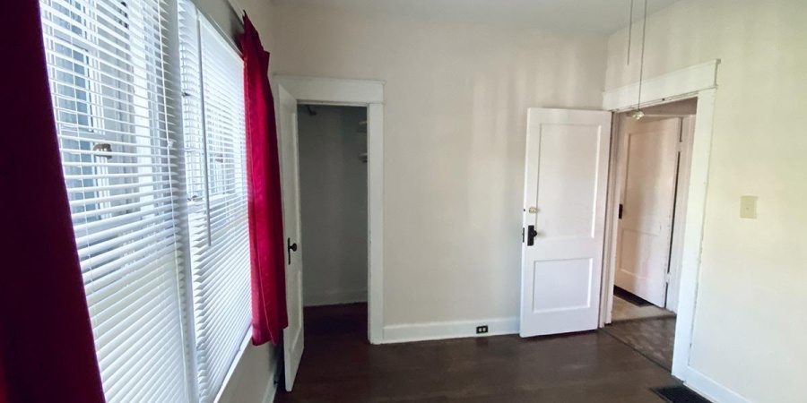 810 N Washington Street, Bloomington, Indiana 47408-1720,MLS,202541588