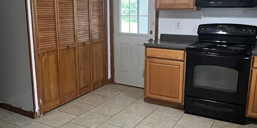 206 E Ohio Street, Jasonville, Indiana 47438,MLS,202526928