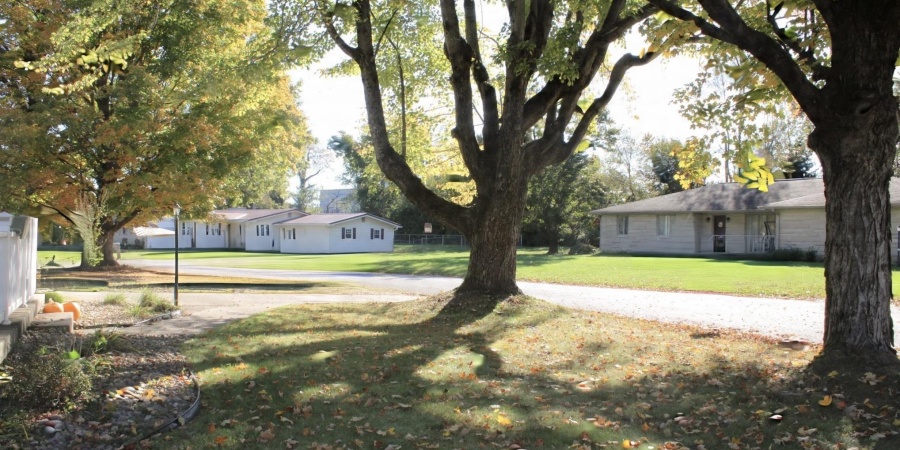 151 Pleasant View Drive, Mitchell, Indiana 47446-1250,MLS,202541617