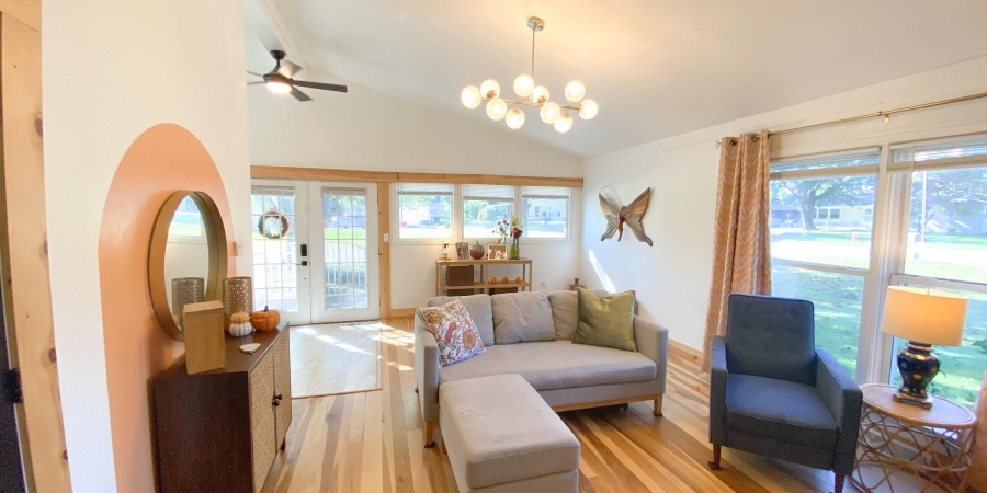 151 Pleasant View Drive, Mitchell, Indiana 47446-1250,MLS,202541617