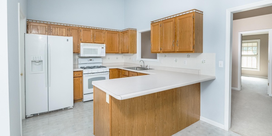 1004 E Sherbrooke Drive, Bloomington, Indiana 47401,MLS,202541763