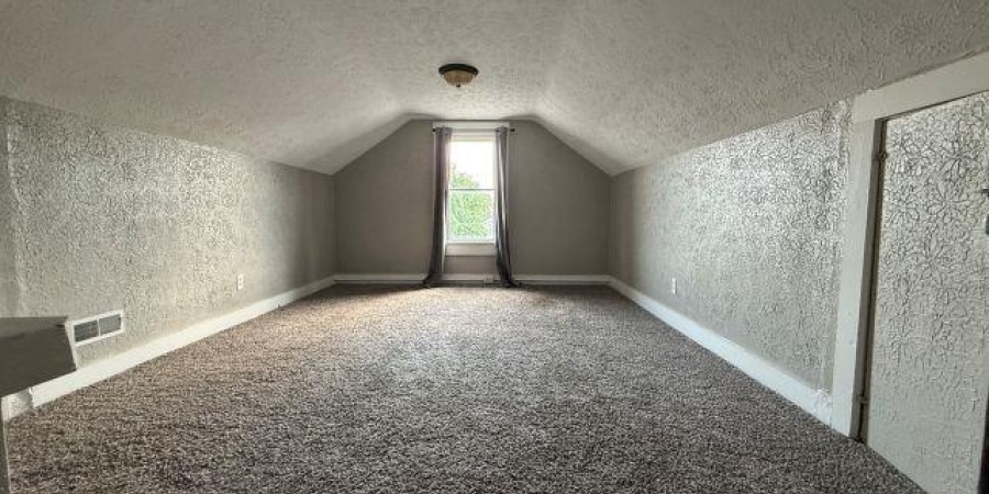 1705 24 Street, Bedford, Indiana 47421,MLS,202541895