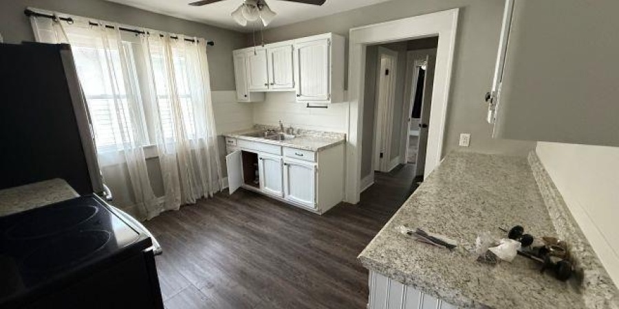 1705 24 Street, Bedford, Indiana 47421,MLS,202541895