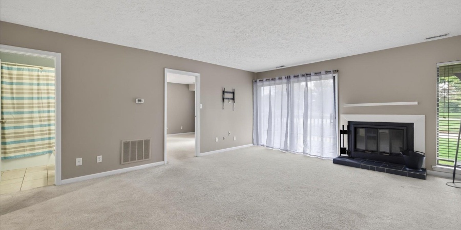 9371 S Lake Ridge Drive, Bloomington, Indiana 47401-9504,MLS,202541950