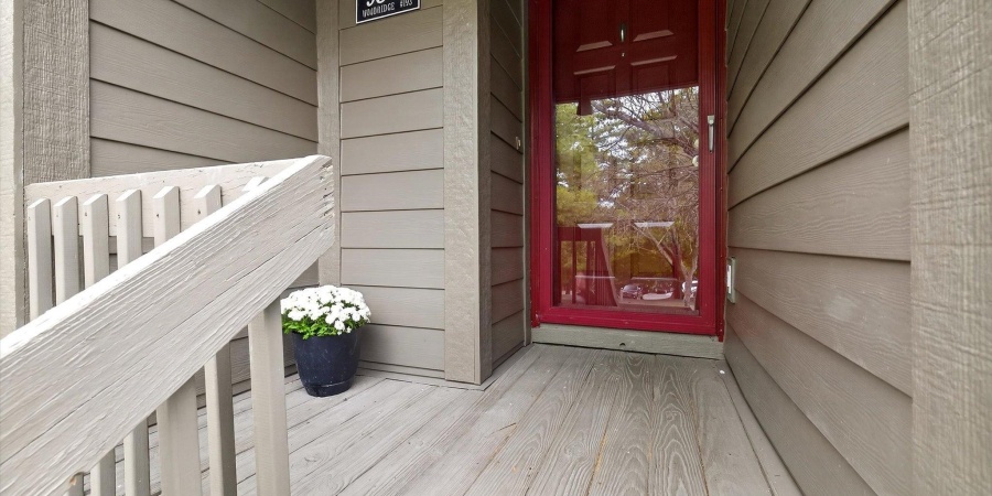 9371 S Lake Ridge Drive, Bloomington, Indiana 47401-9504,MLS,202541950