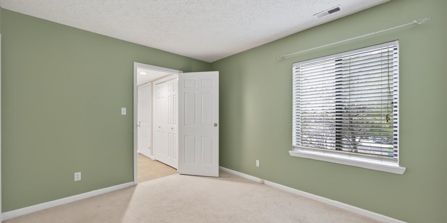 9371 S Lake Ridge Drive, Bloomington, Indiana 47401-9504,MLS,202541950