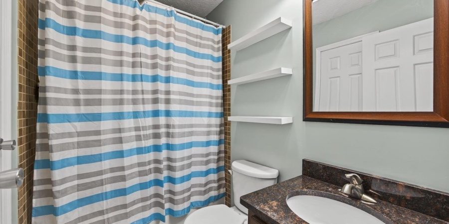 9371 S Lake Ridge Drive, Bloomington, Indiana 47401-9504,MLS,202541950