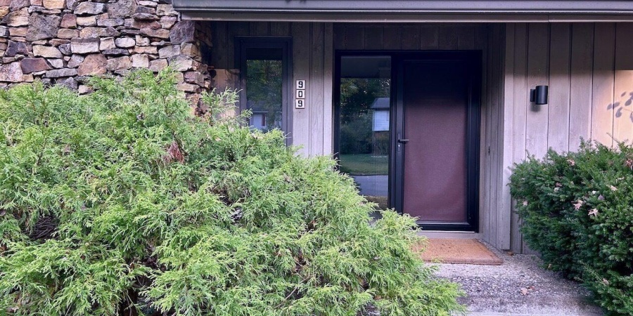 909 N Park Ridge Court, Bloomington, Indiana 47408,MLS,202541974