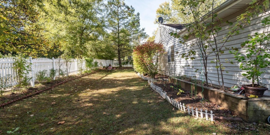 3700 W Woodmere Way, Bloomington, Indiana 47403,MLS,202541997