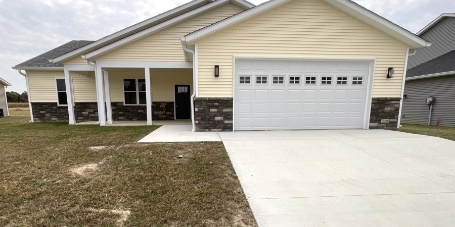 104 Pin Oak Road, Spencer, Indiana 47460,MLS,202542001