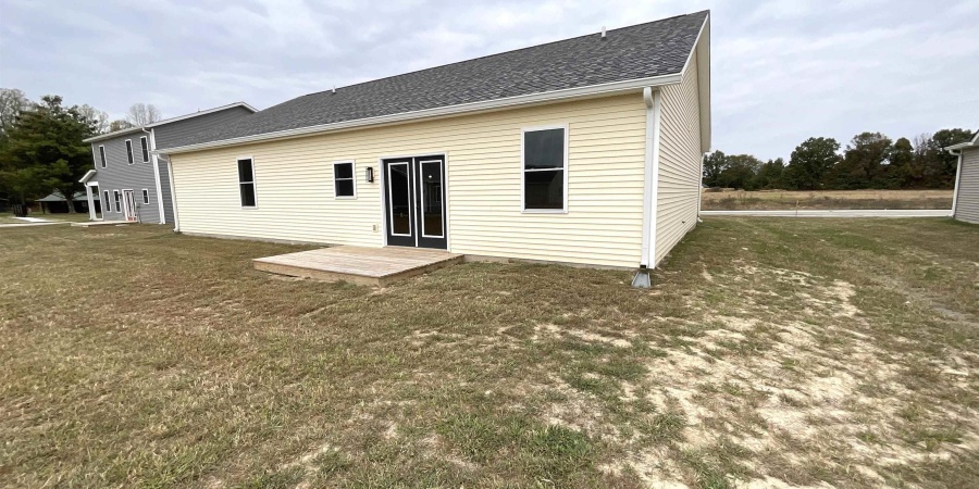 104 Pin Oak Road, Spencer, Indiana 47460,MLS,202542001