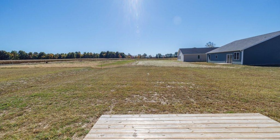 104 Pin Oak Road, Spencer, Indiana 47460,MLS,202542001