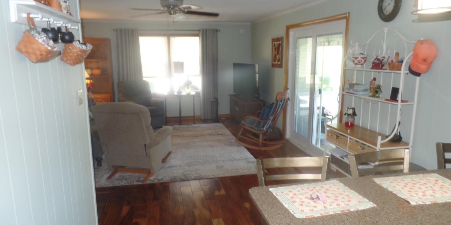 2142 W State Road 54 Highway, Bloomfield, Indiana 47424,MLS,202542041