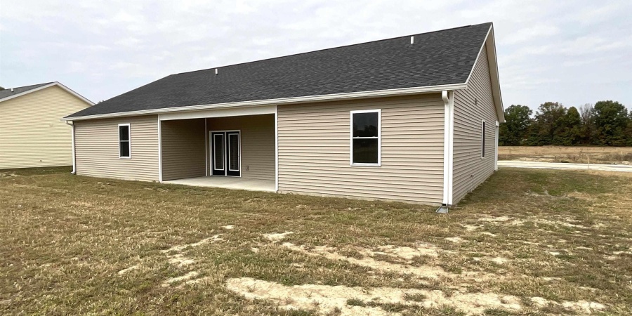 106 Pin Oak Road, Spencer, Indiana 47460,MLS,202542048