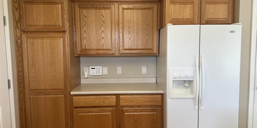 1302 W Deckard Drive, Mitchell, Indiana 47446,MLS,202542063