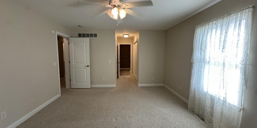 1302 W Deckard Drive, Mitchell, Indiana 47446,MLS,202542063