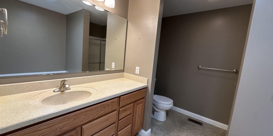 1302 W Deckard Drive, Mitchell, Indiana 47446,MLS,202542063