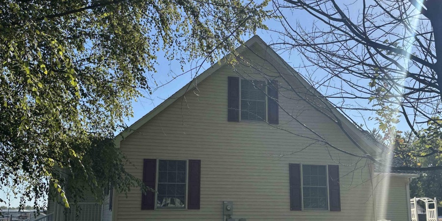 1302 W Deckard Drive, Mitchell, Indiana 47446,MLS,202542063
