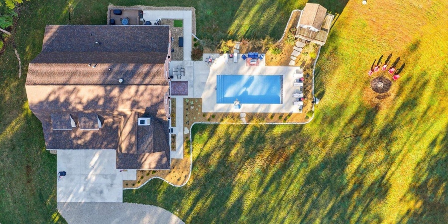 5999 Nehrt Road, Bloomington, Indiana 47408-9298,MLS,202542218