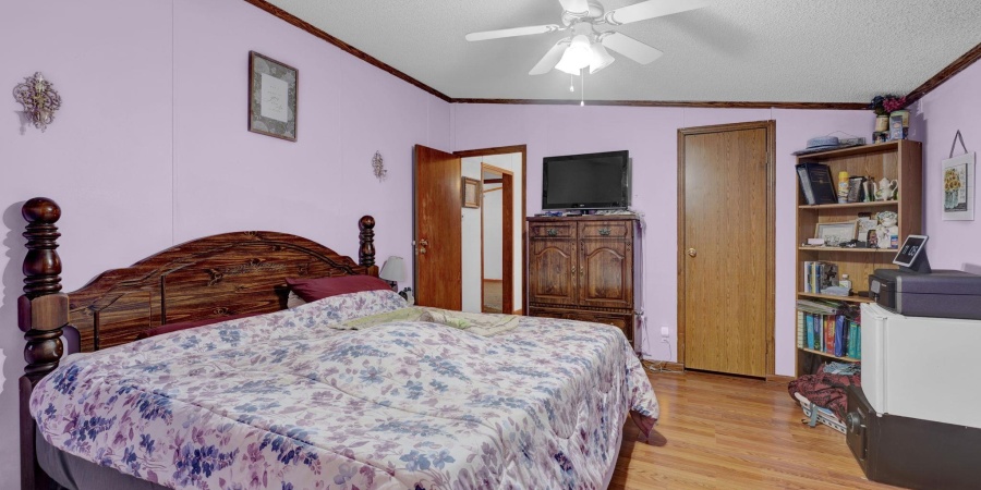 320 Stove Road, Bedford, Indiana 47421,MLS,202542231