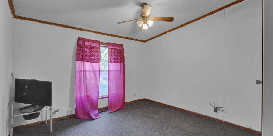 320 Stove Road, Bedford, Indiana 47421,MLS,202542231