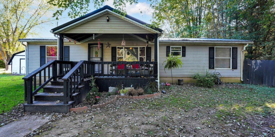 320 Stove Road, Bedford, Indiana 47421,MLS,202542231