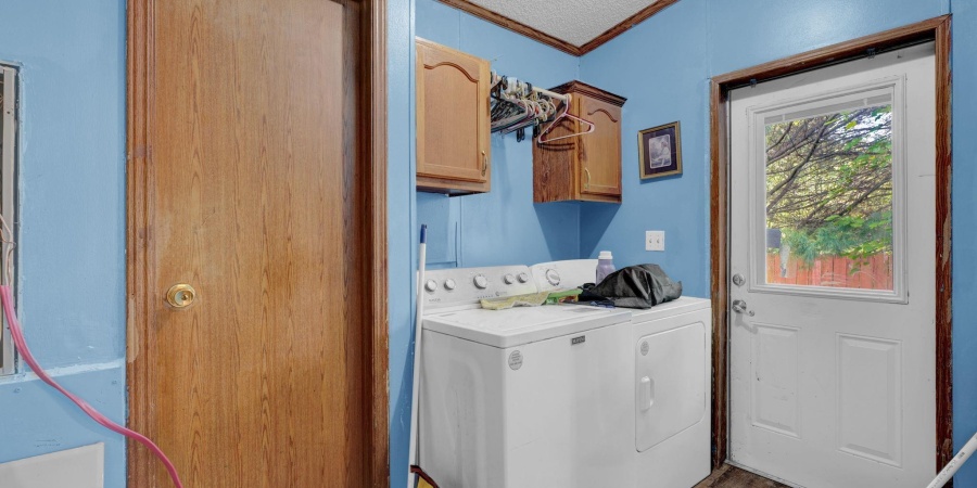320 Stove Road, Bedford, Indiana 47421,MLS,202542231