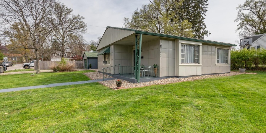 1901 E Maxwell Lane, Bloomington, Indiana 47401,MLS,202542248