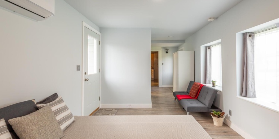 1901 E Maxwell Lane, Bloomington, Indiana 47401,MLS,202542248