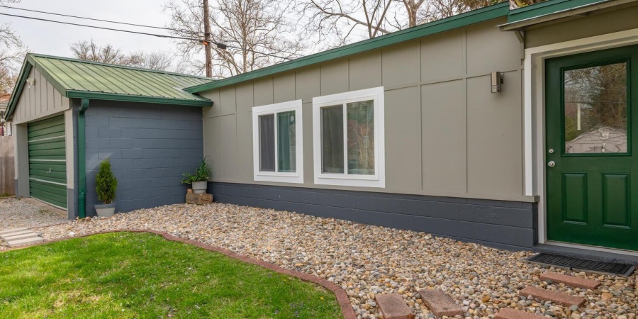 1901 E Maxwell Lane, Bloomington, Indiana 47401,MLS,202542248