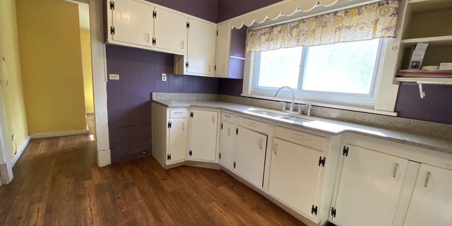 702 W Street, Bedford, Indiana 47421,MLS,202542258
