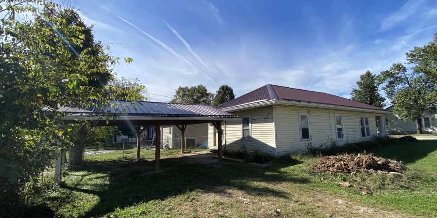 702 W Street, Bedford, Indiana 47421,MLS,202542258
