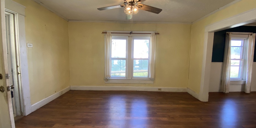 702 W Street, Bedford, Indiana 47421,MLS,202542258